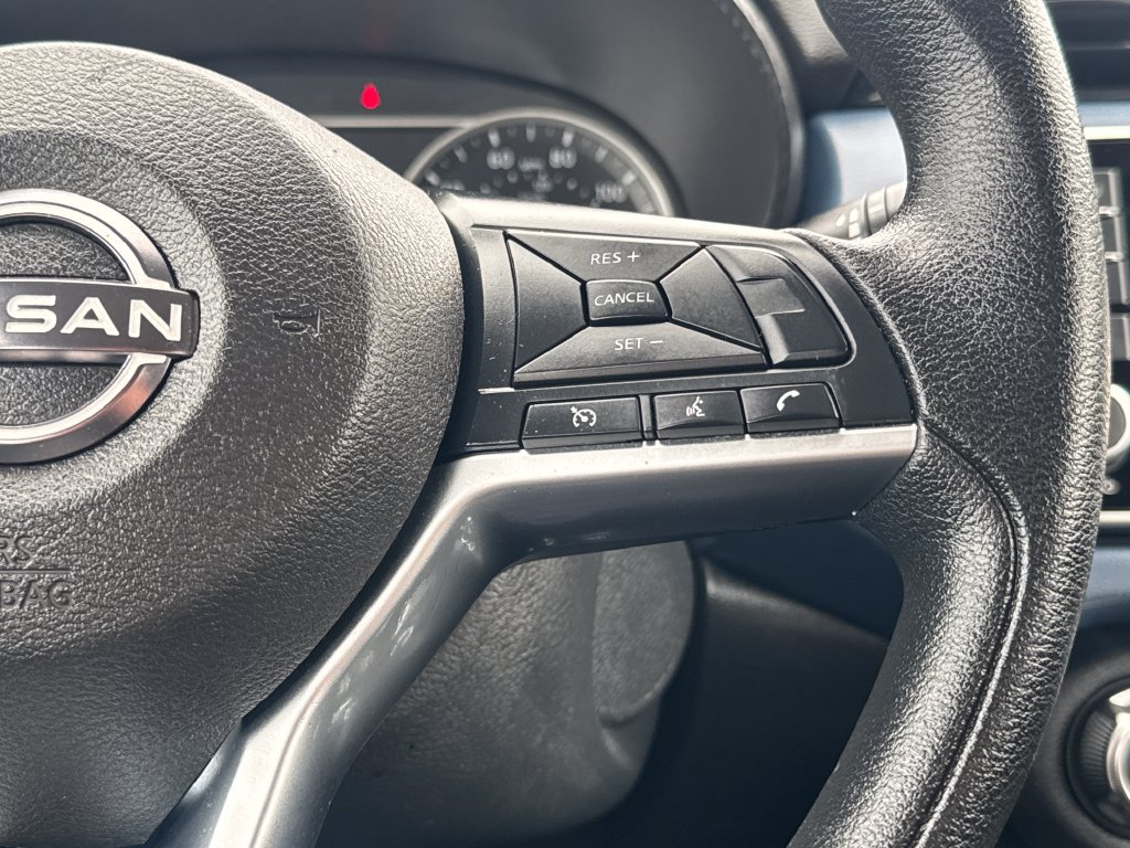 Used 2025 Nissan Versa SV FWD image 19