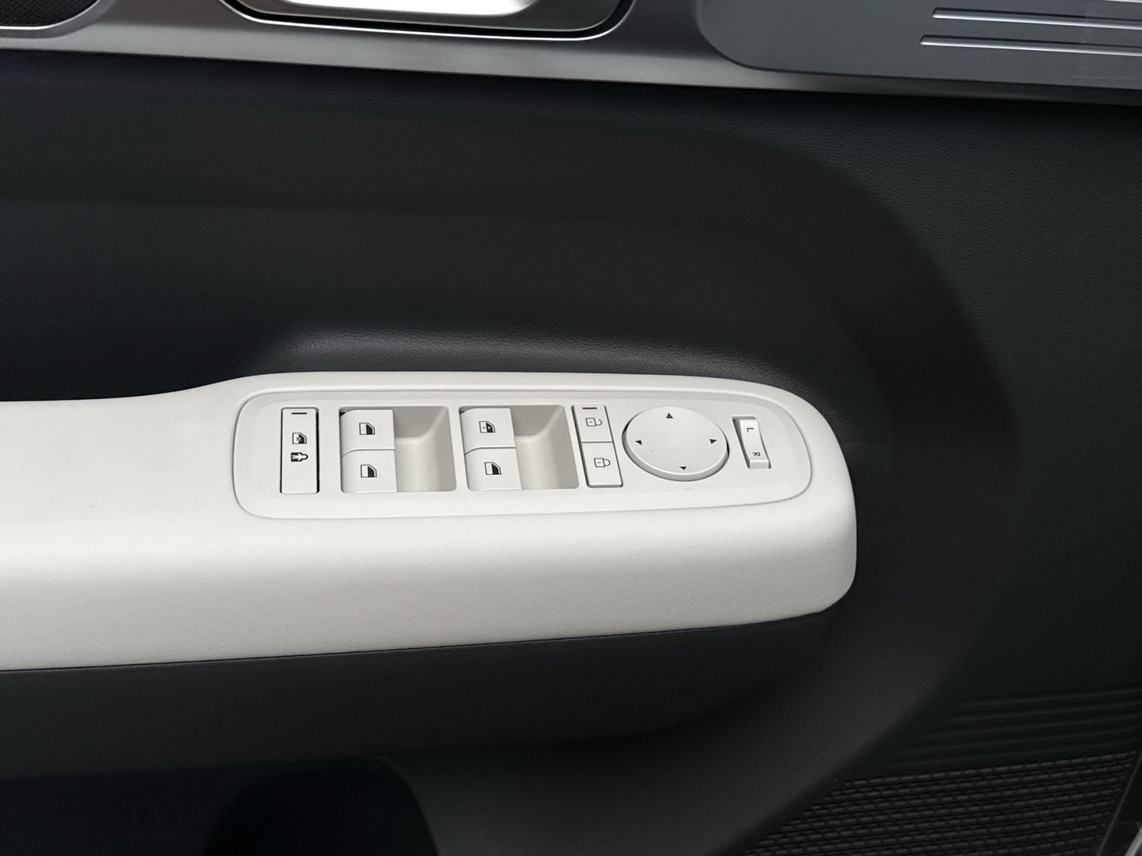 New 2026 Hyundai Santa Fe SE AWD/4WD image 15