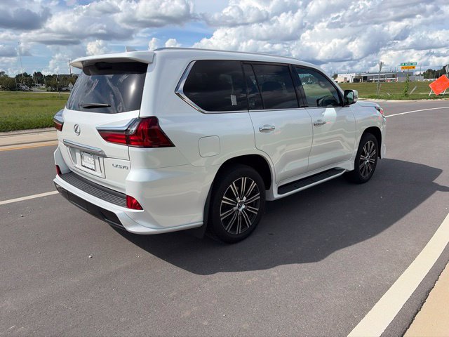 Used 2020 Lexus LX 570 4WD w/ Sport Package image 9