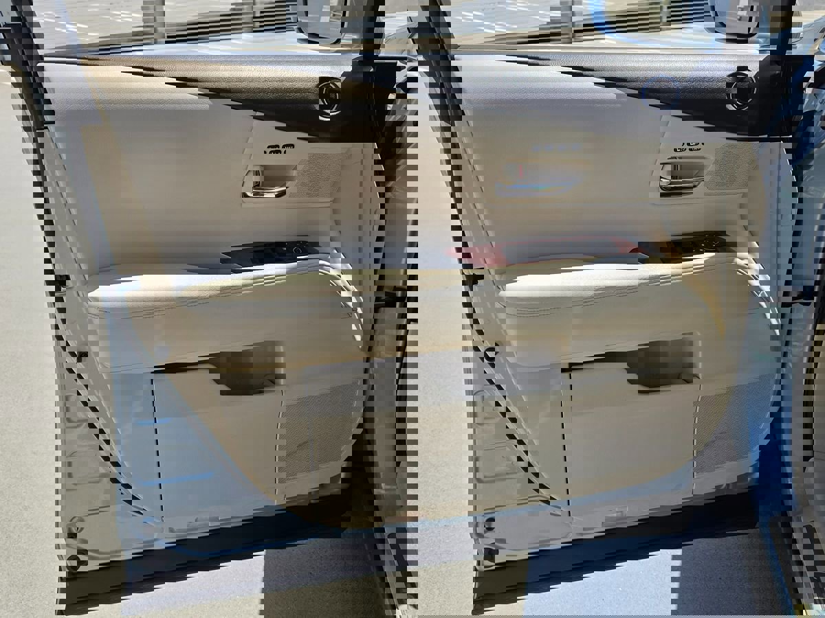 Used 2010 Lexus RX 350 2WD image 25