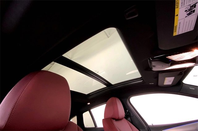 Used 2023 BMW X4 xDrive30i w/ Convenience Package image 22