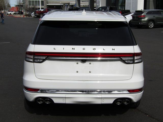 Used 2023 Lincoln Aviator Black Label w/ Dynamic Handling Package image 4