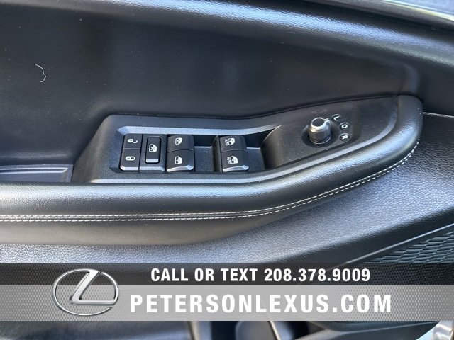 Used 2023 Jeep Grand Cherokee L Laredo image 20