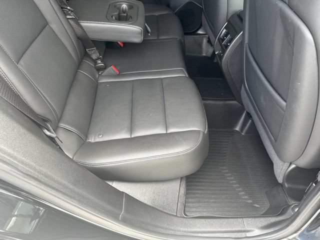 Certified 2025 Cadillac XT4 Premium Luxury AWD/4WD image 51