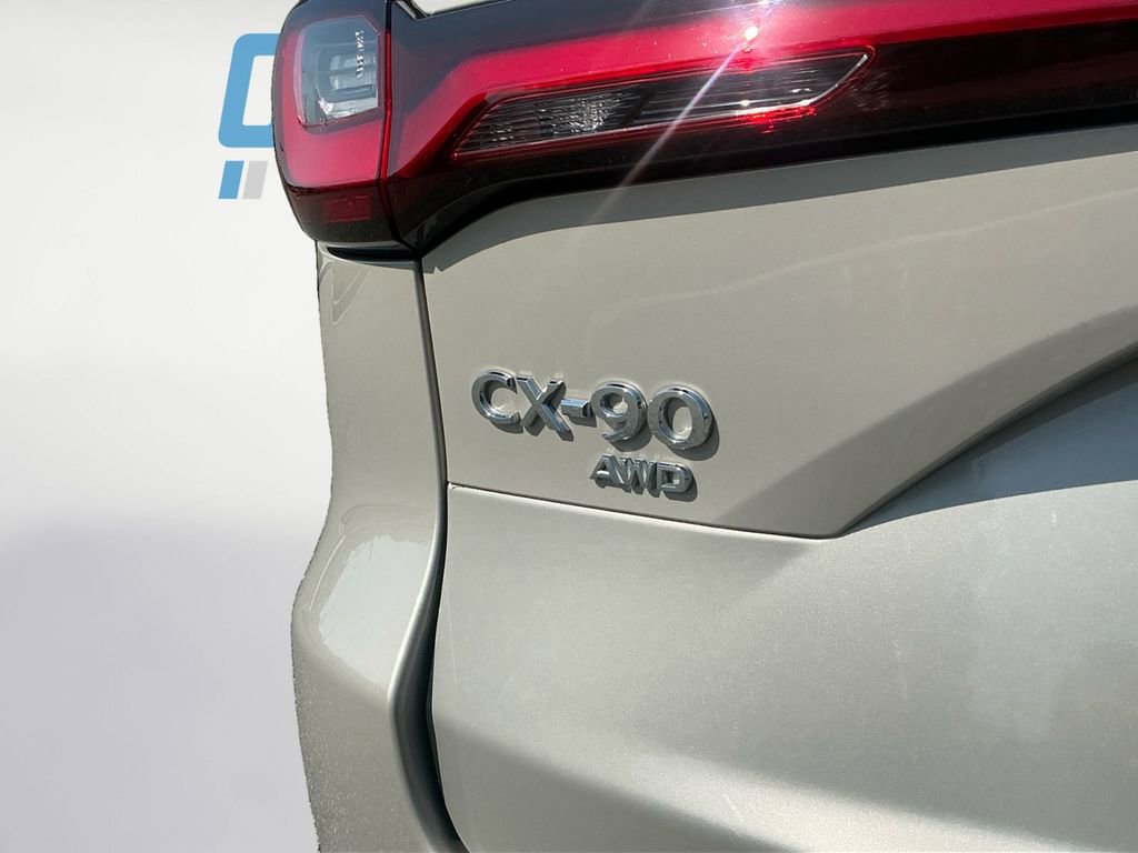 Used 2024 MAZDA CX-90 Plug-In Hybrid w/ Preferred AWD/4WD image 19