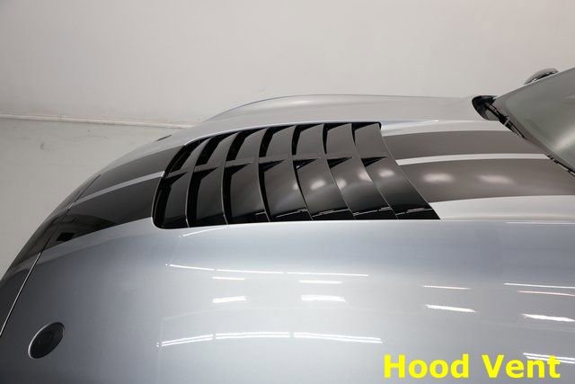 Used 2022 Ford Mustang Shelby GT500 w/ Carbon Fiber Track Pack image 49