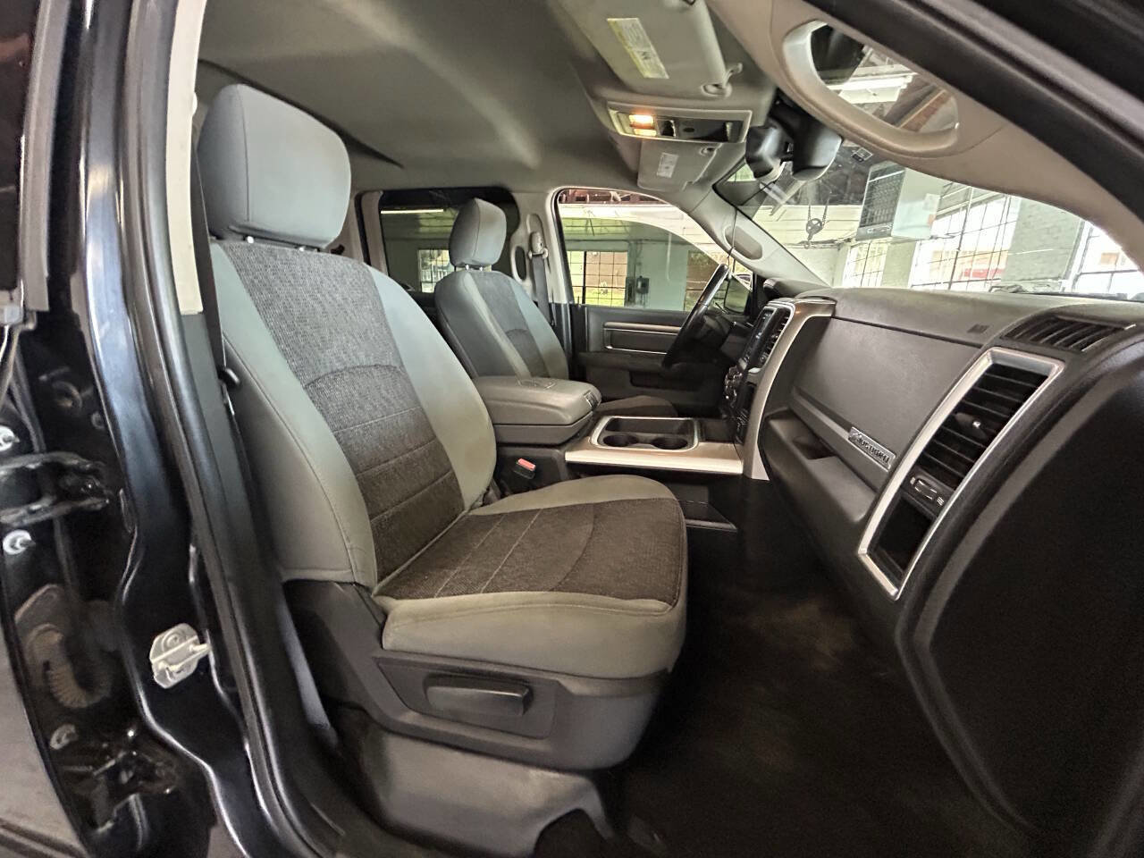 Used 2019 RAM 1500 Big Horn image 17