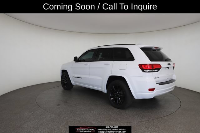 Used 2020 Jeep Grand Cherokee Altitude AWD/4WD image 11