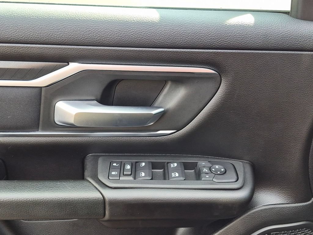 Used 2025 RAM 1500 Big Horn AWD/4WD image 11