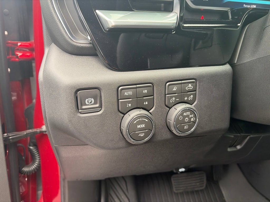New 2026 Chevrolet Silverado 2500 LTZ w/ LTZ Plus Package AWD/4WD image 16