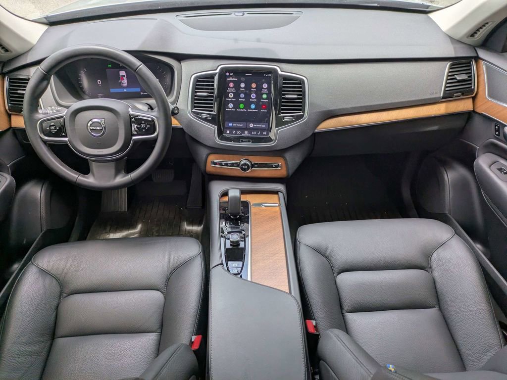 Used 2024 Volvo XC90 B6 Plus w/ Protection Package Premier AWD/4WD image 15