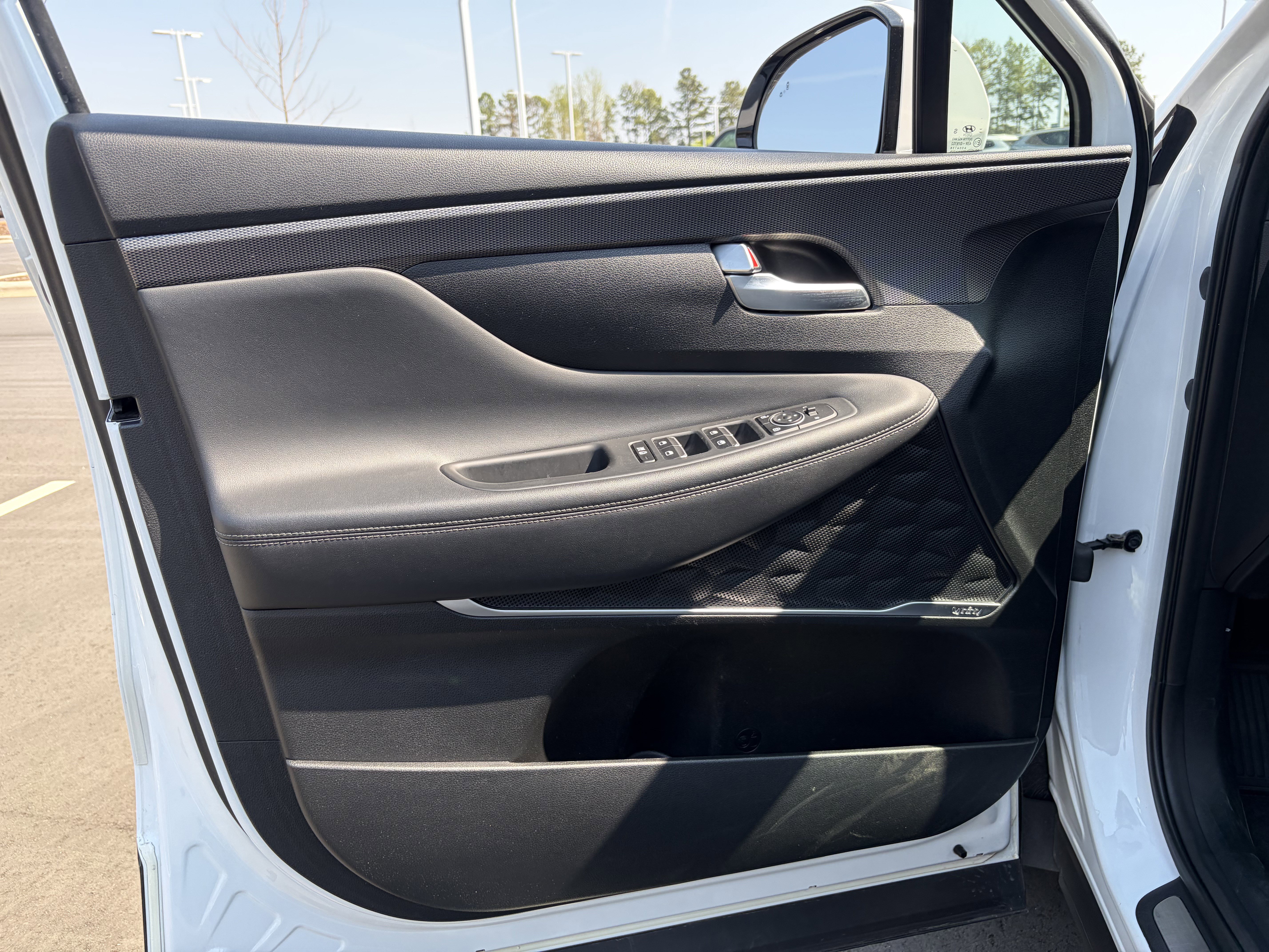 Used 2019 Hyundai Santa Fe Limited FWD image 10