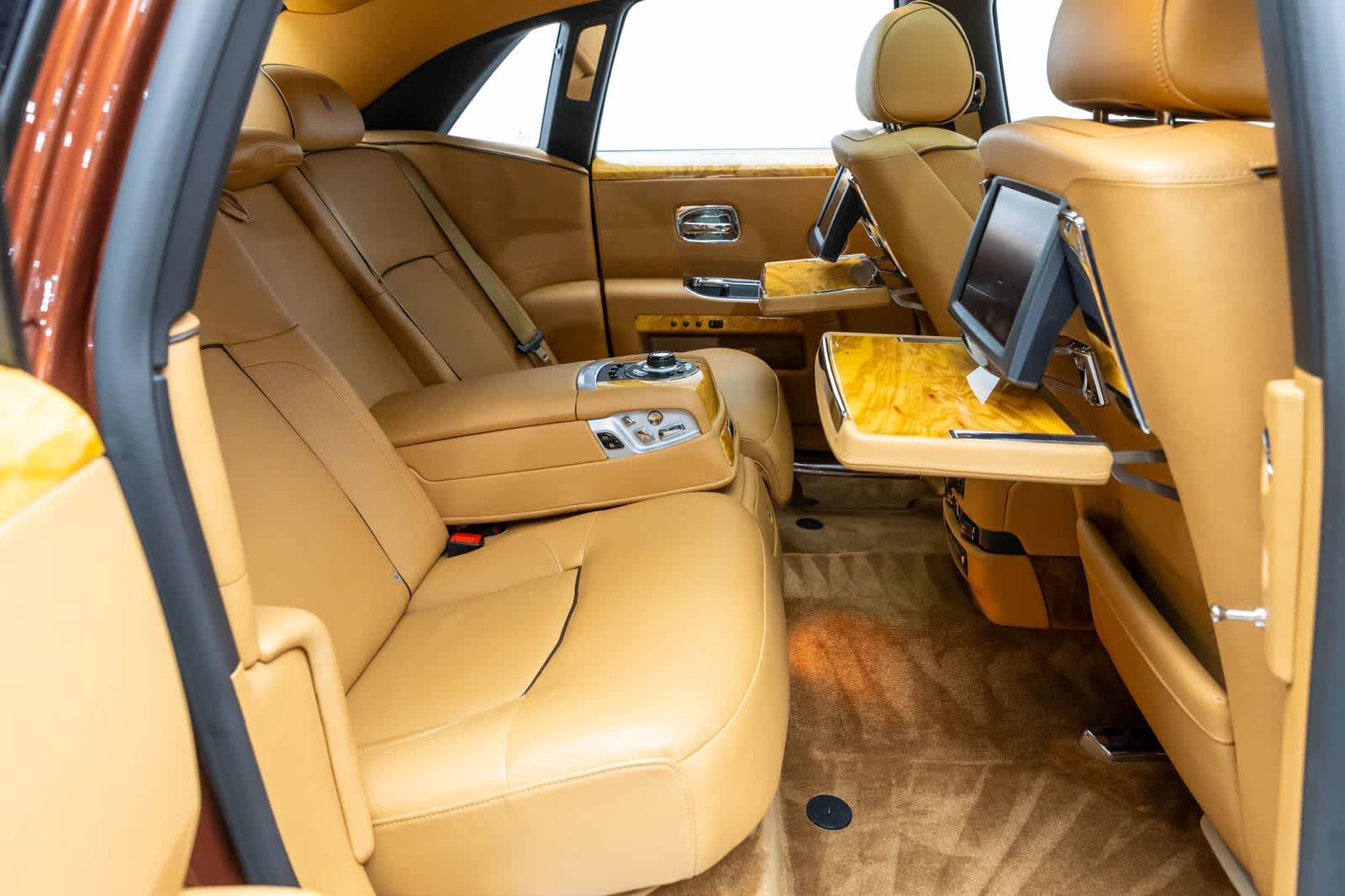 Used 2013 Rolls-Royce Ghost RWD image 57