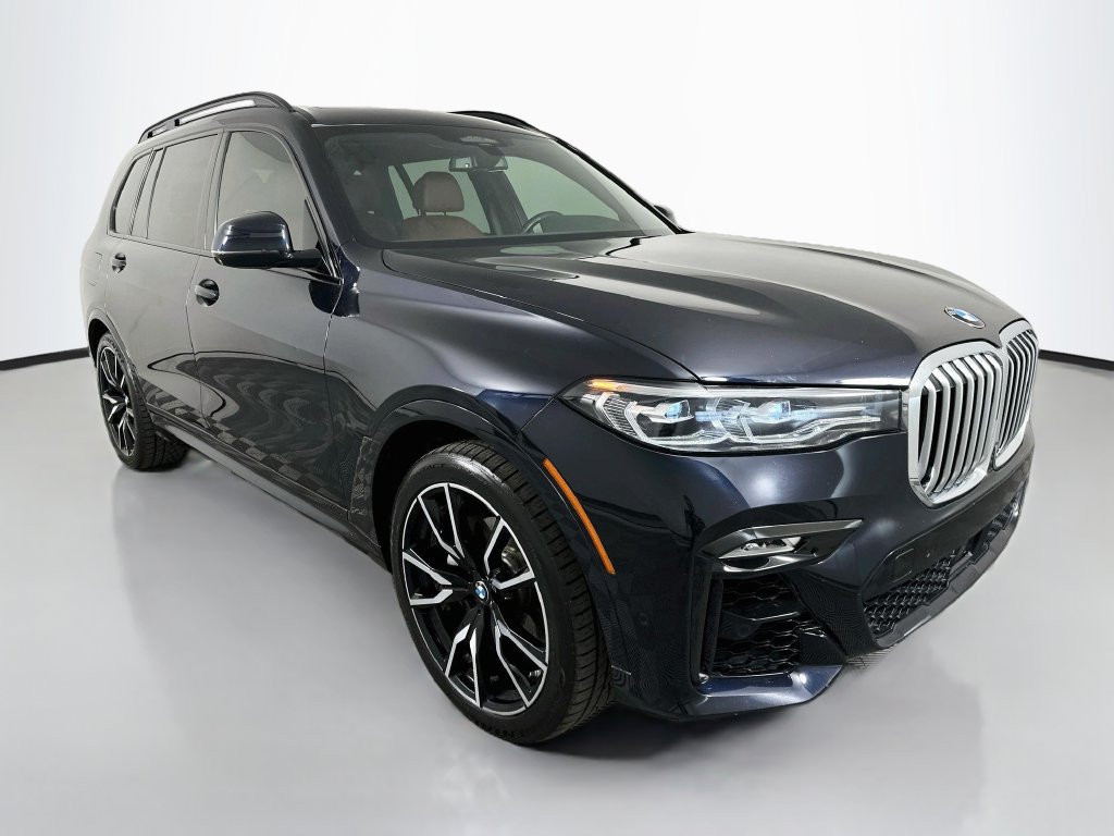 Used 2020 BMW X7 xDrive40i w/ M Sport Package AWD/4WD image 3