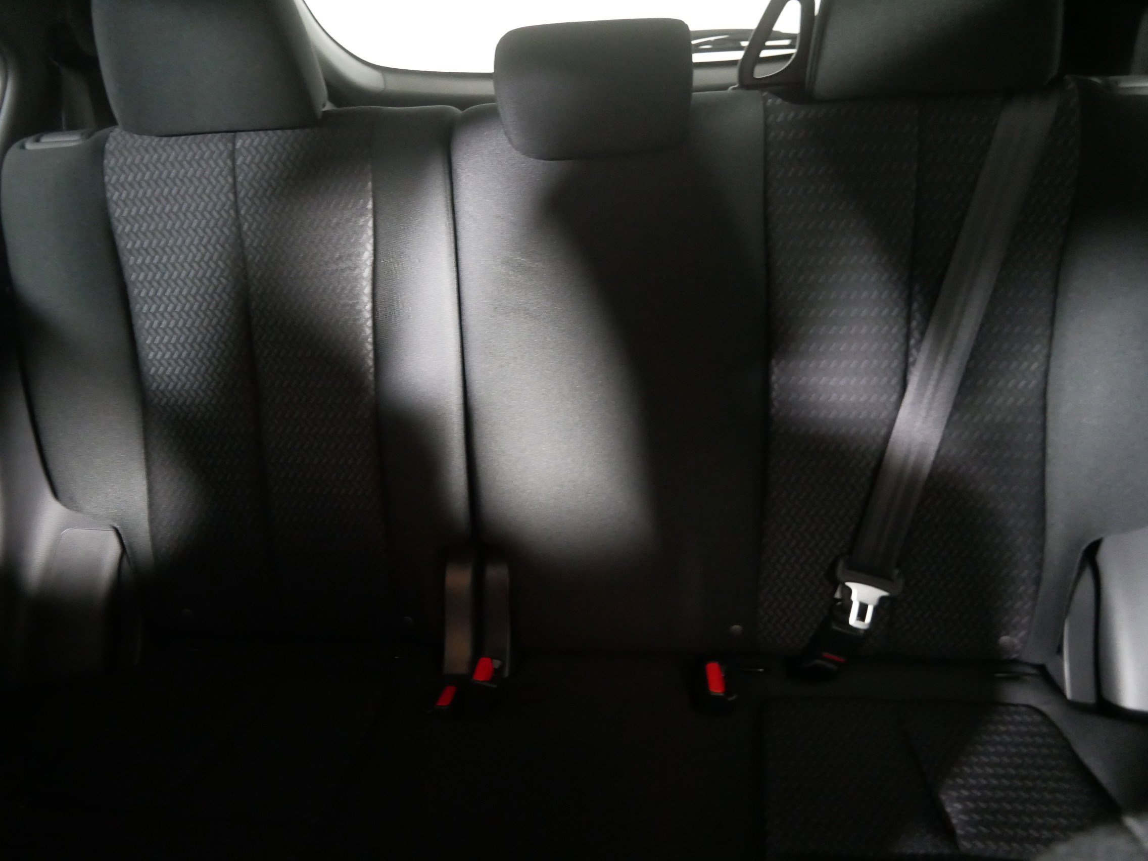 New 2025 Mitsubishi Eclipse Cross LE image 3