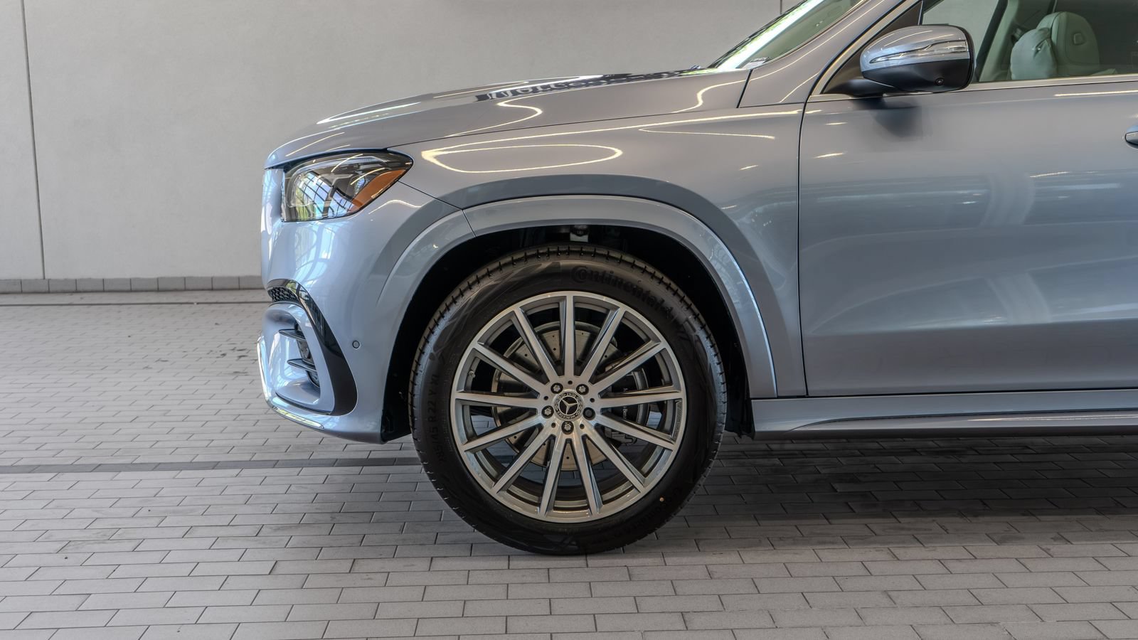 New 2026 Mercedes-Benz GLS 450 4MATIC image 4