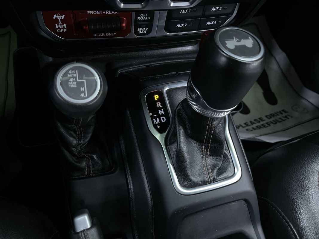 Used 2022 Jeep Wrangler Unlimited Rubicon w/ Xtreme Recon 35" Tire Package image 25