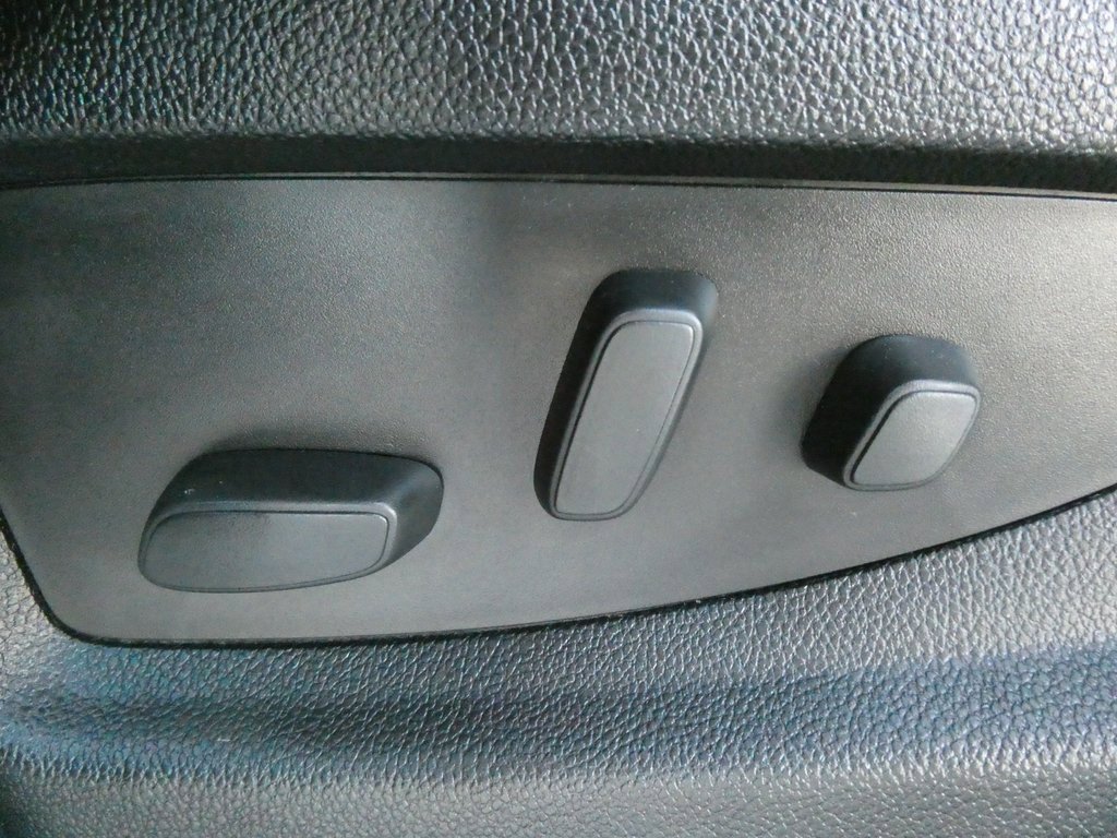 Used 2017 GMC Sierra 1500 SLT image 28