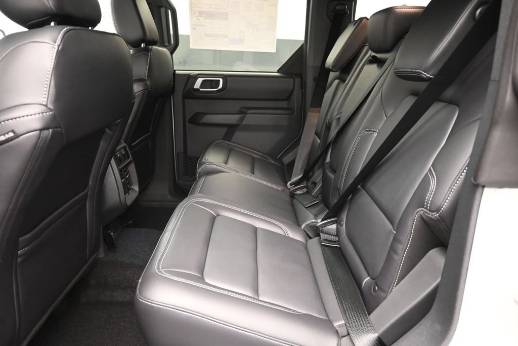 New 2026 Ford Bronco Outer Banks AWD/4WD image 25