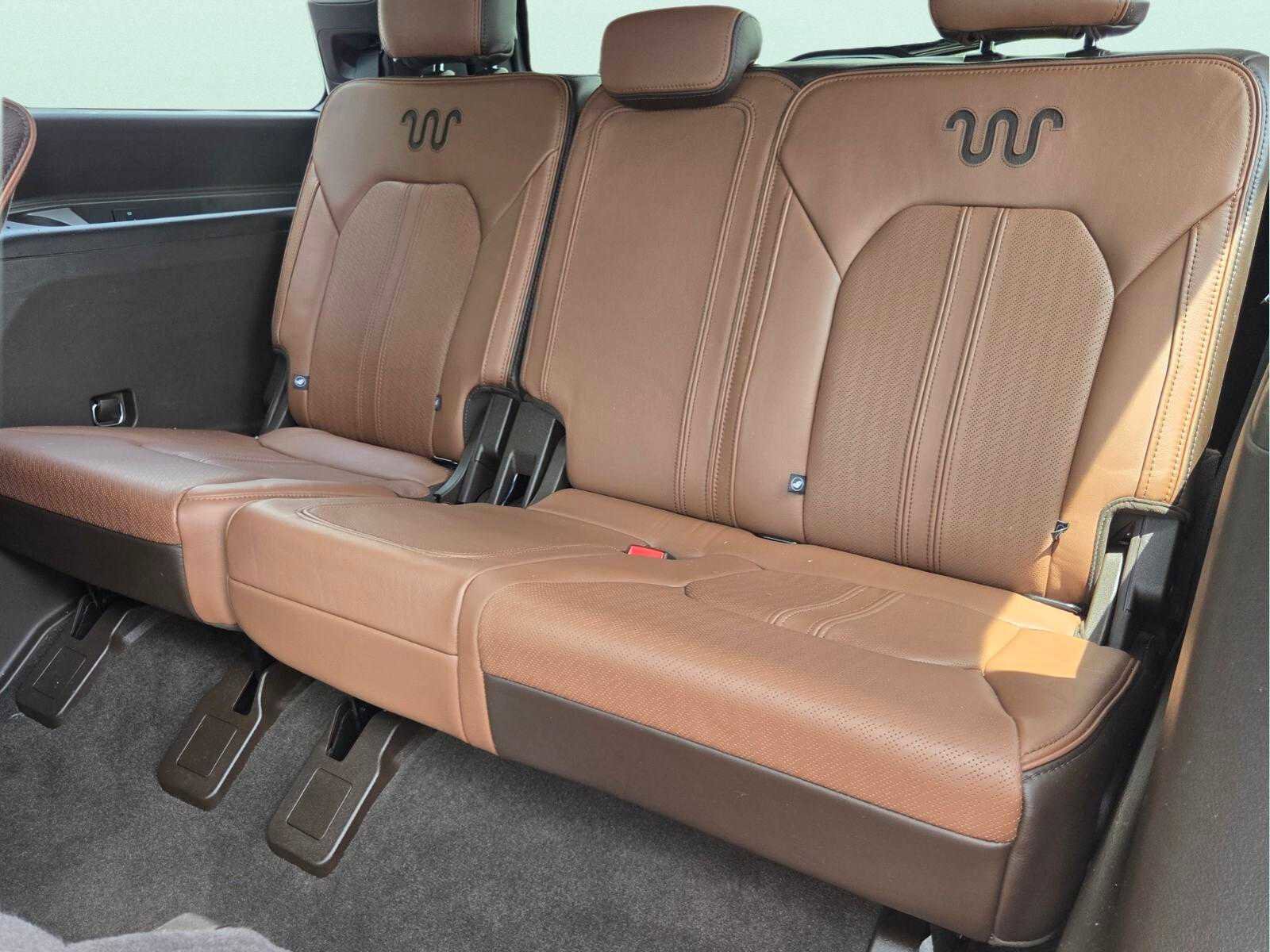 Used 2023 Ford Expedition King Ranch AWD/4WD image 10