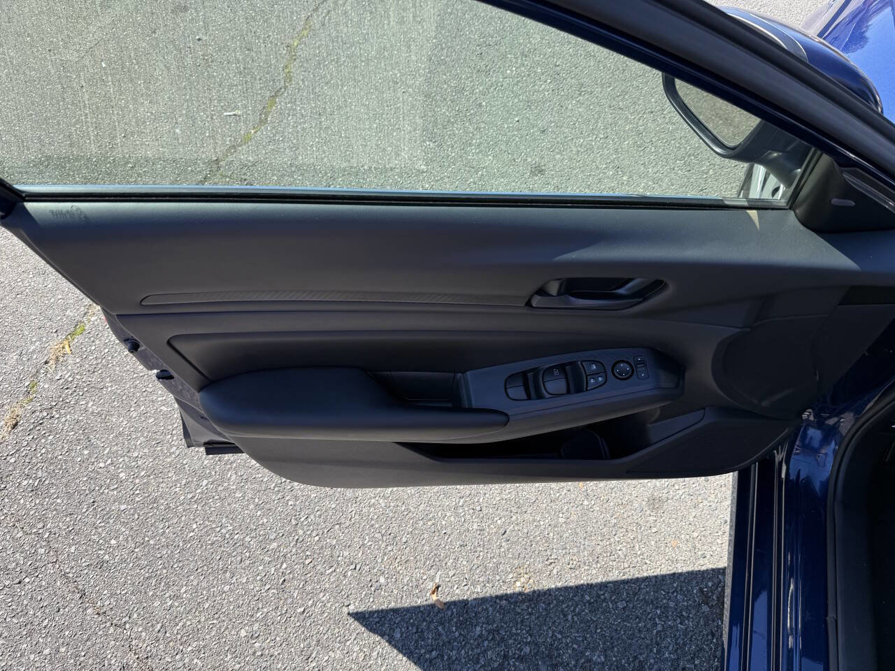 Used 2024 Nissan Altima 2.5 S image 21