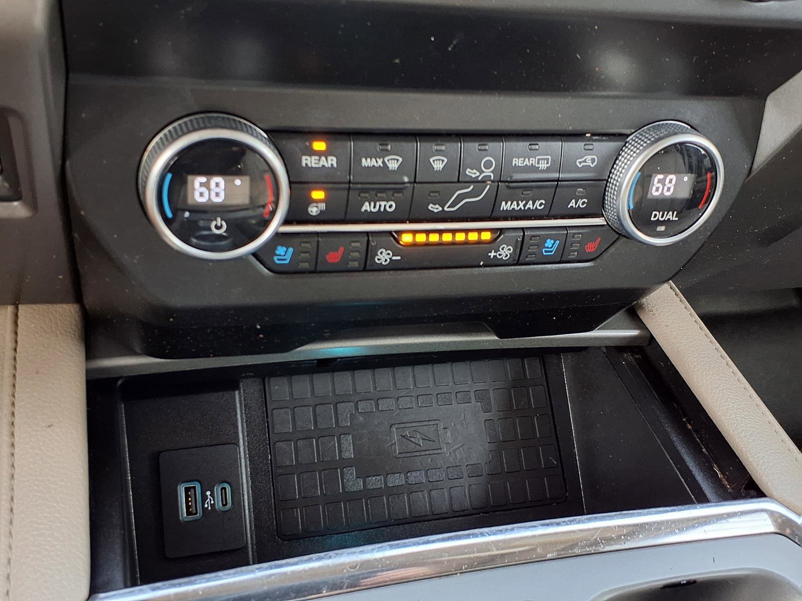 Used 2021 Ford Expedition Max XLT image 21