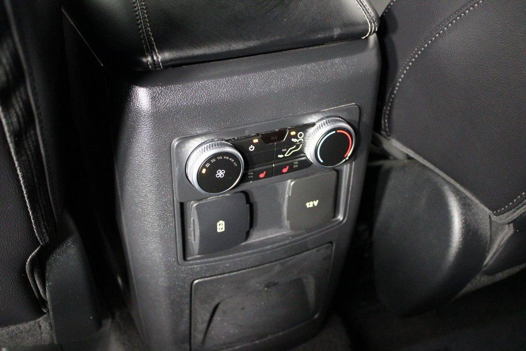 Used 2024 Ford Explorer Limited image 22