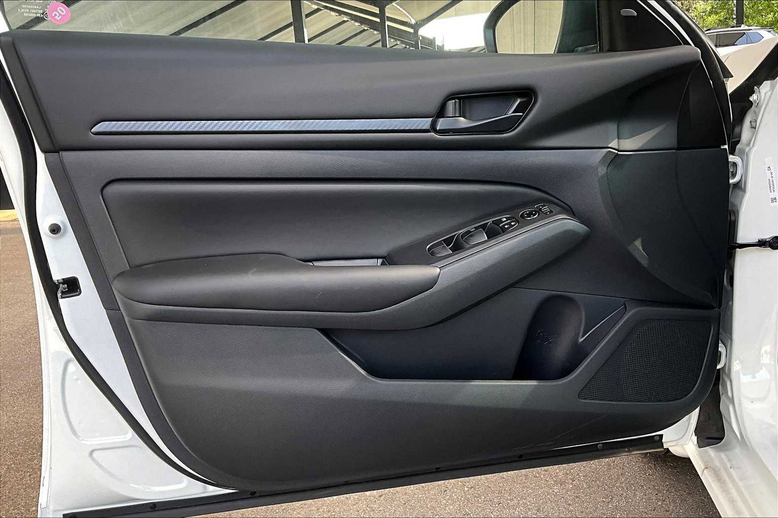 New 2025 Nissan Altima 2.5 S image 13