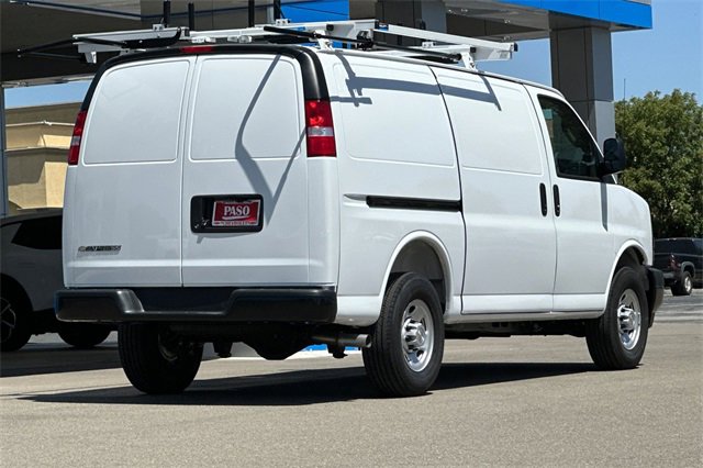 New 2025 Chevrolet Express 2500 Work Van w/ Driver Convenience Package image 5