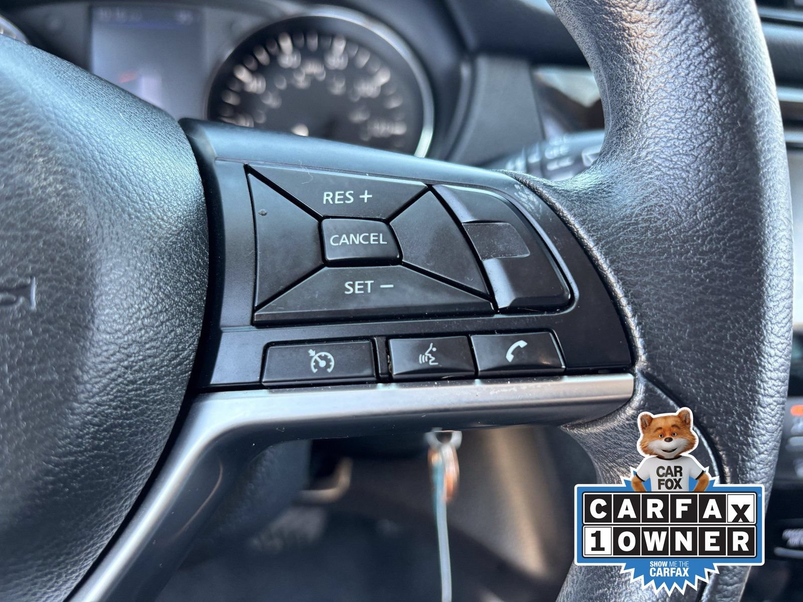 Used 2020 Nissan Rogue S FWD image 28