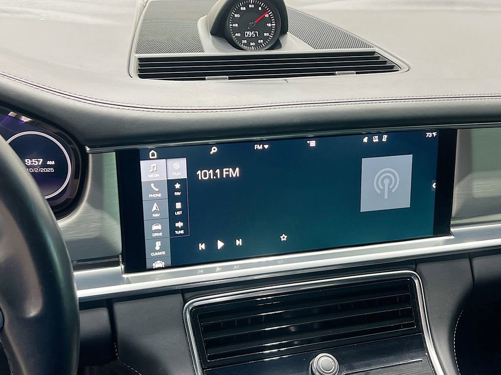 Used 2017 Porsche Panamera 4S image 27