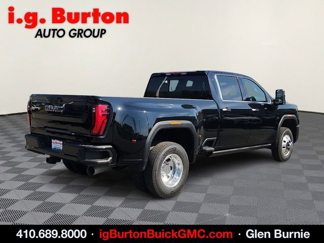 New 2026 GMC Sierra 3500 Denali Ultimate w/ LPO, Black Badging Package AWD/4WD image 4