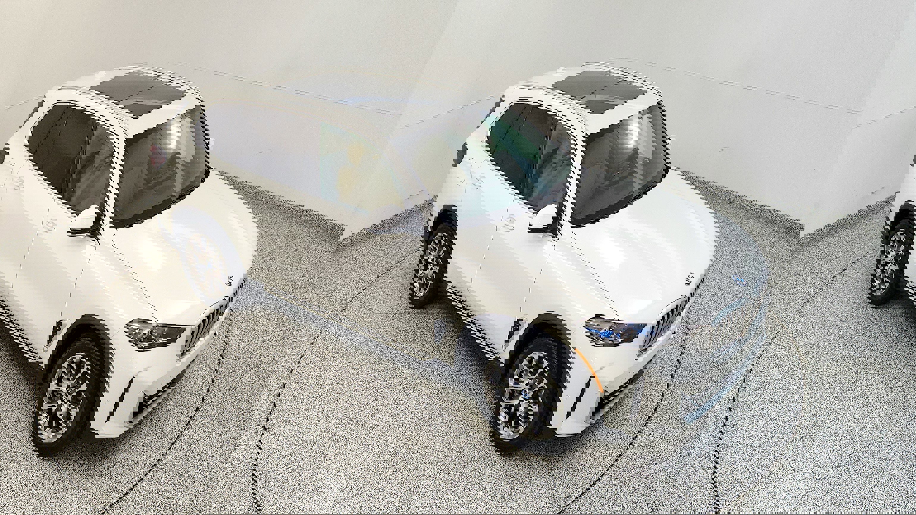 Used 2024 BMW X5 xDrive50e image 13