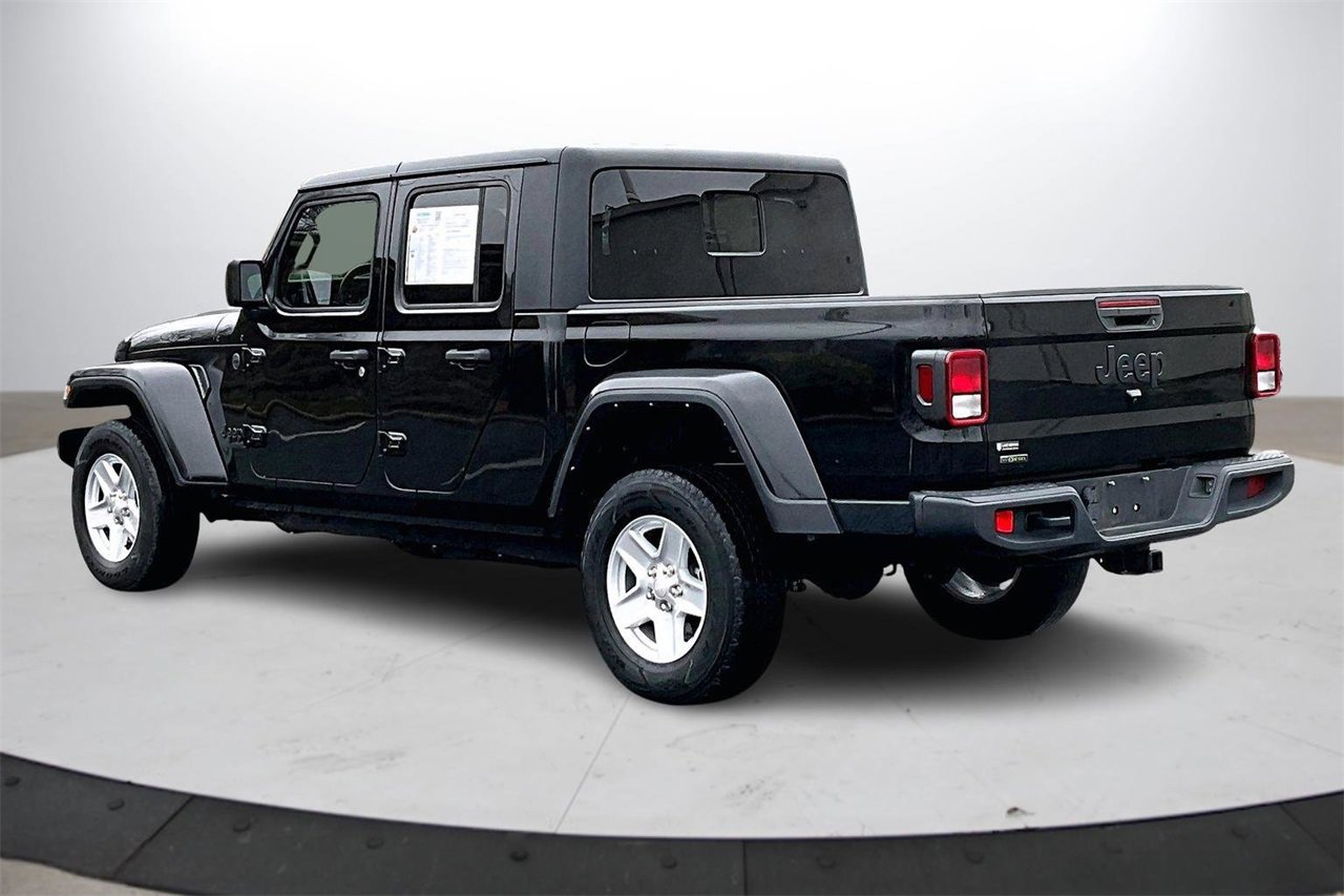 Certified 2022 Jeep Gladiator Sport image 7