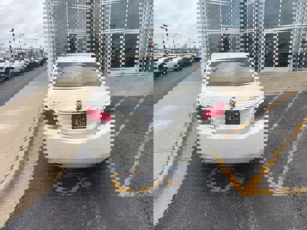 Used 2013 Buick LaCrosse Leather image 4