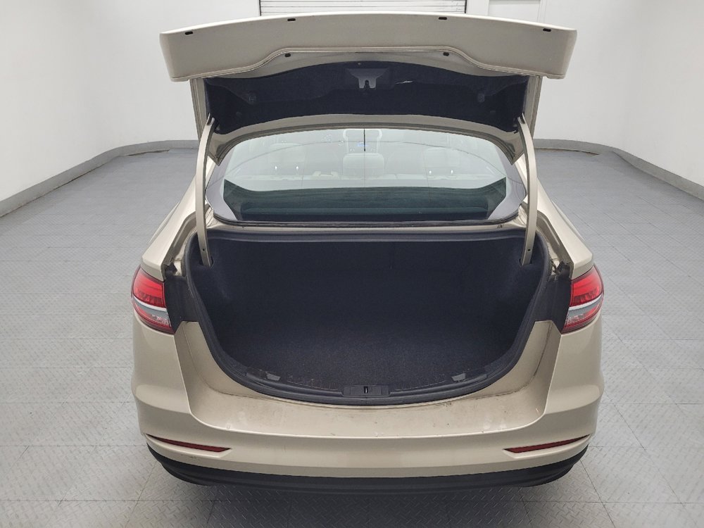 Used 2019 Ford Fusion S FWD image 29