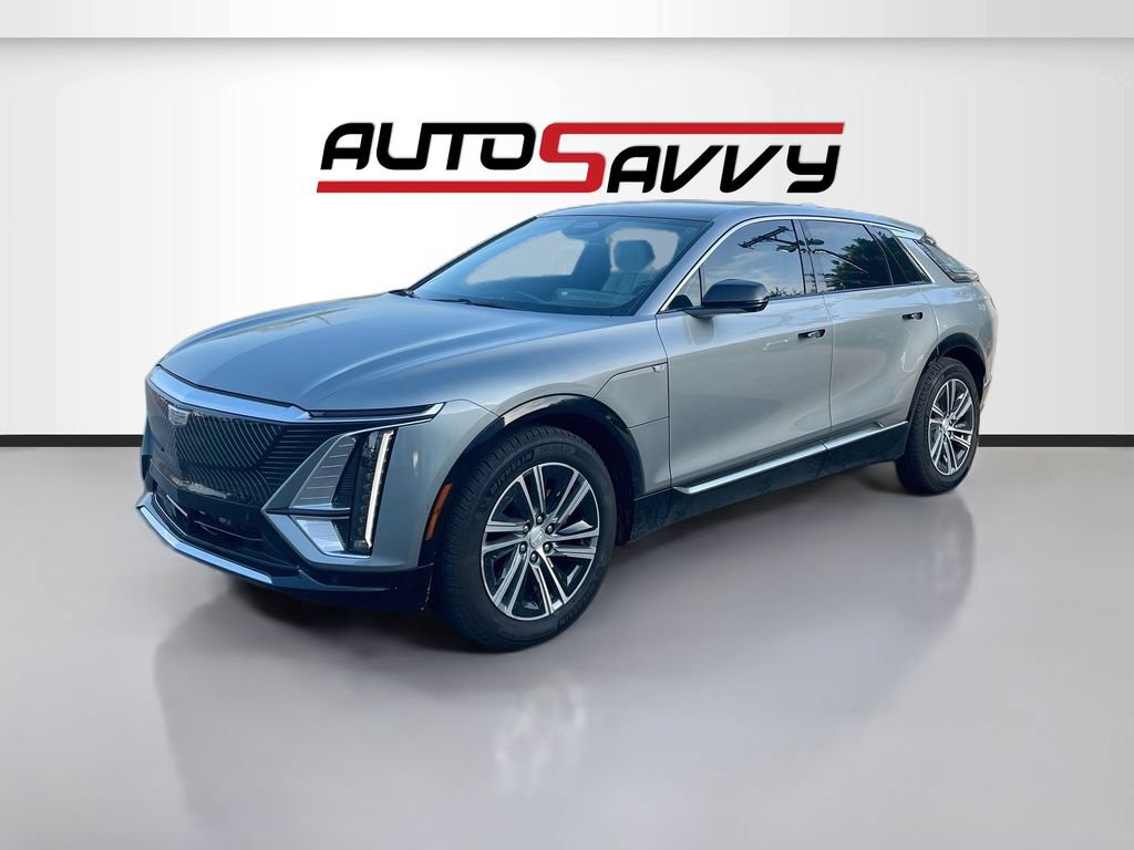 Used 2026 Cadillac Lyriq Luxury RWD image 3