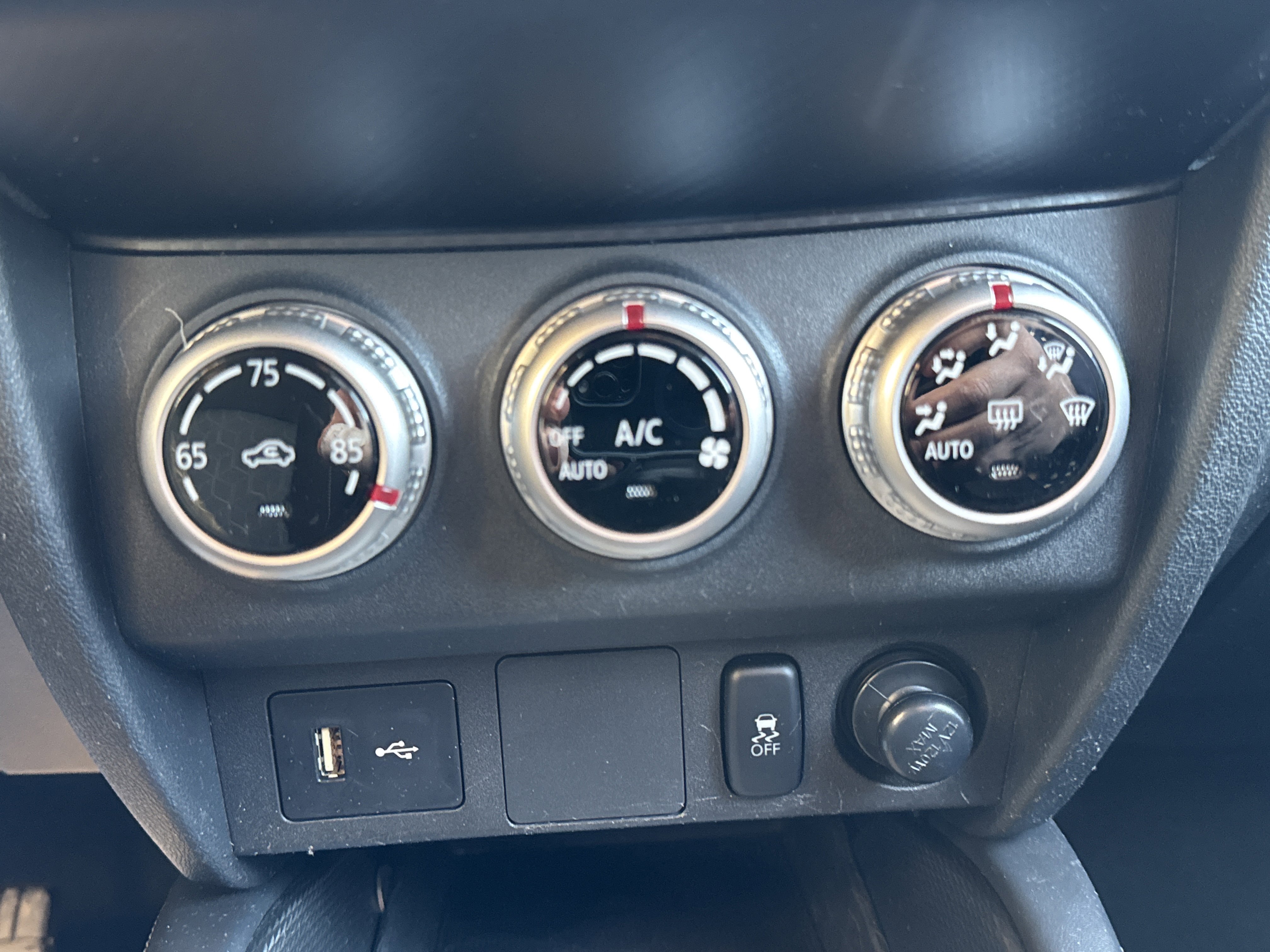 Used 2021 Mitsubishi Outlander Sport ES image 14
