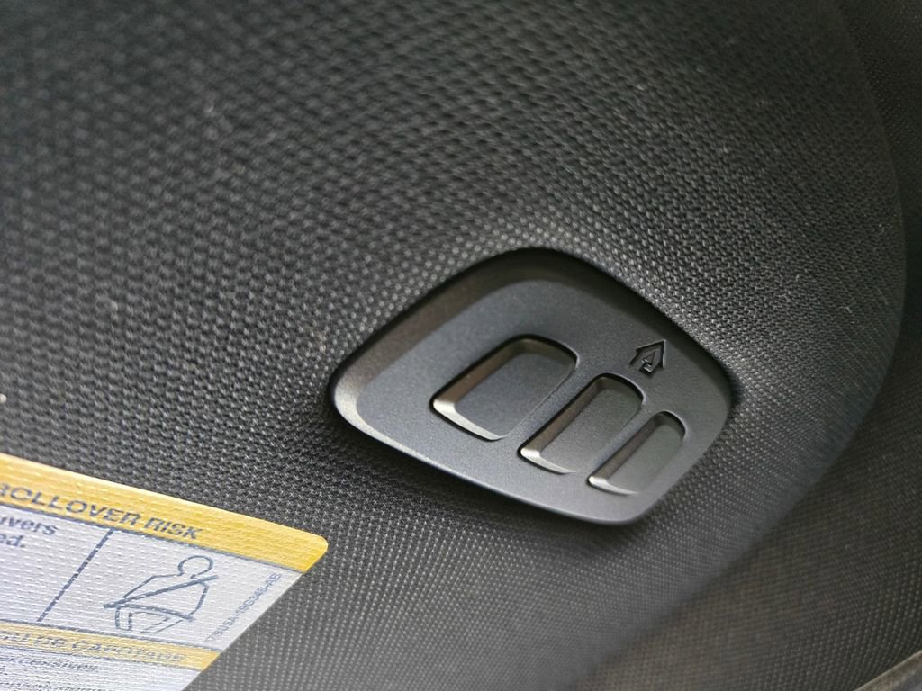 Used 2023 Ford F150 Lariat w/ Equipment Group 502A High image 17