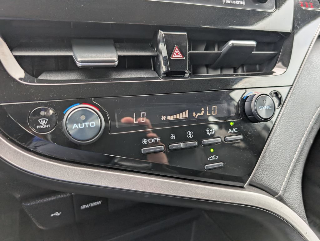 Used 2022 Toyota Camry SE AWD/4WD image 21