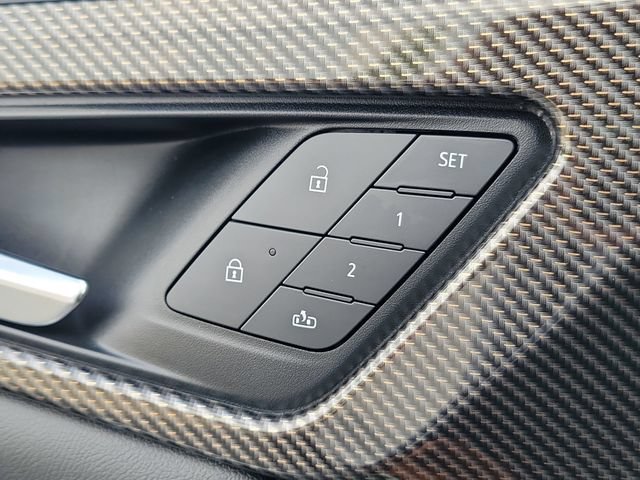 Certified 2025 Chevrolet Traverse High Country w/ LPO, Floor Liner Package FWD image 26