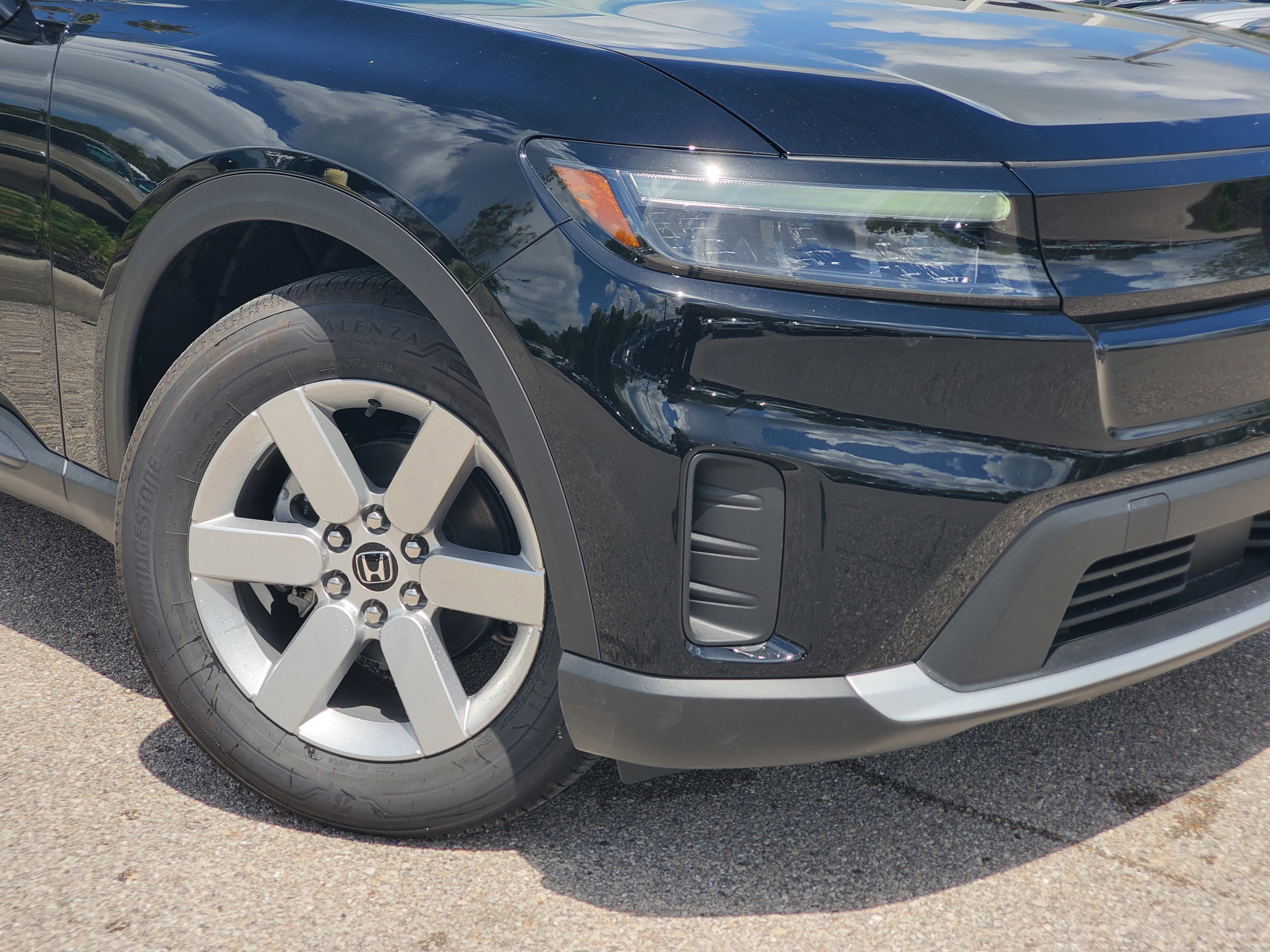 New 2026 Honda Prologue Eco image 2