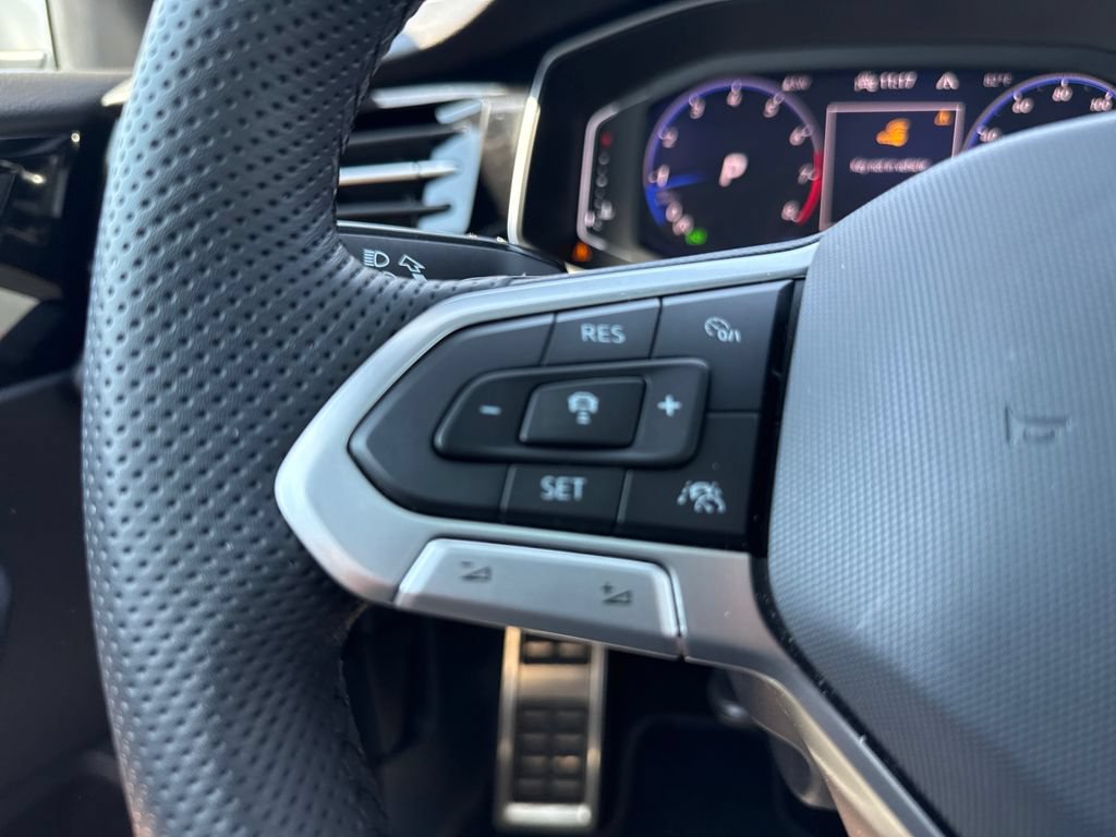 Used 2026 Volkswagen Jetta GLI Autobahn FWD image 15
