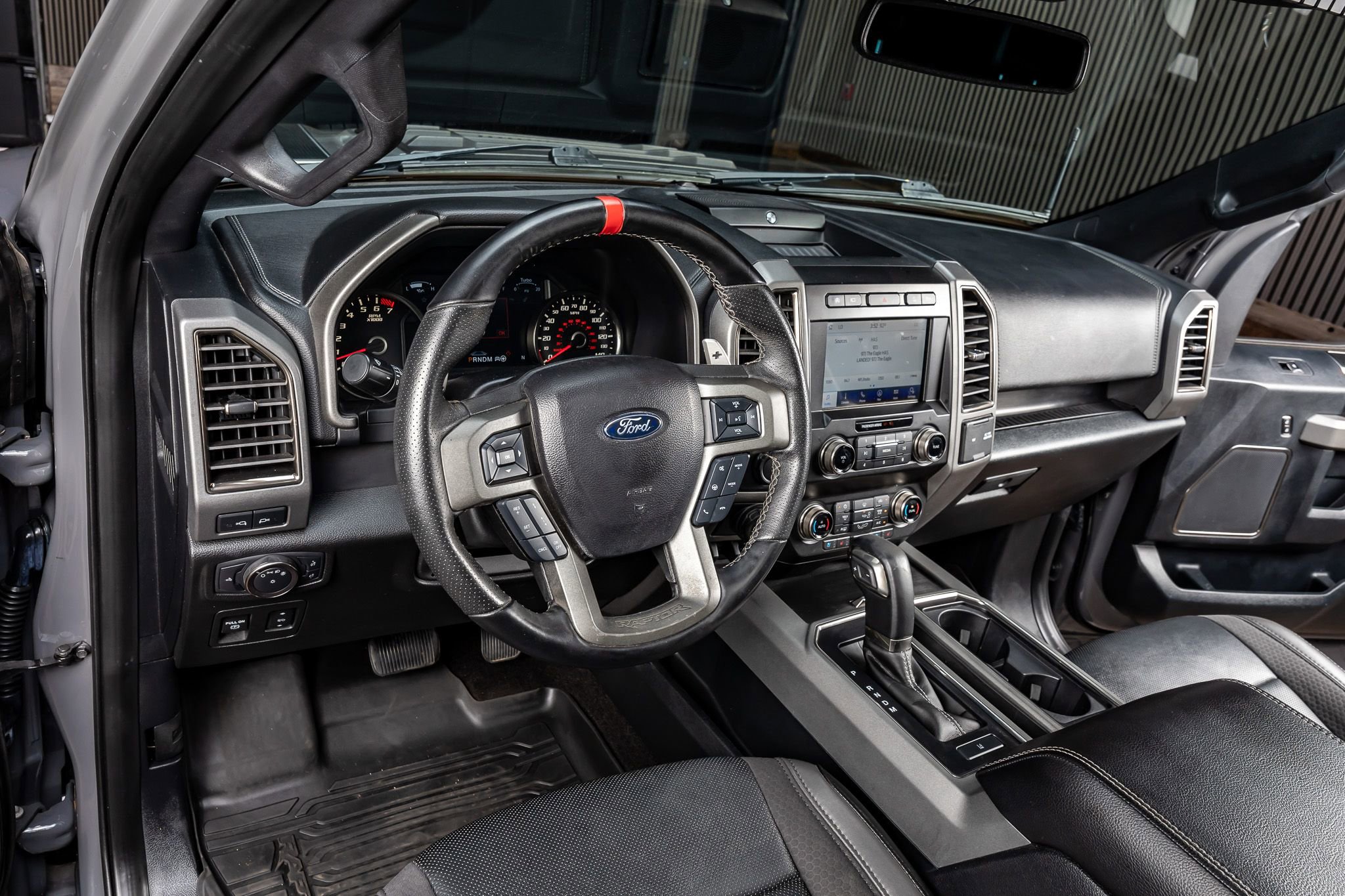 Used 2020 Ford F150 Raptor w/ Equipment Group 802A Luxury image 16