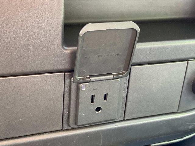 Used 2025 GMC Savana 2500 w/ Driver Convenience Package RWD image 23