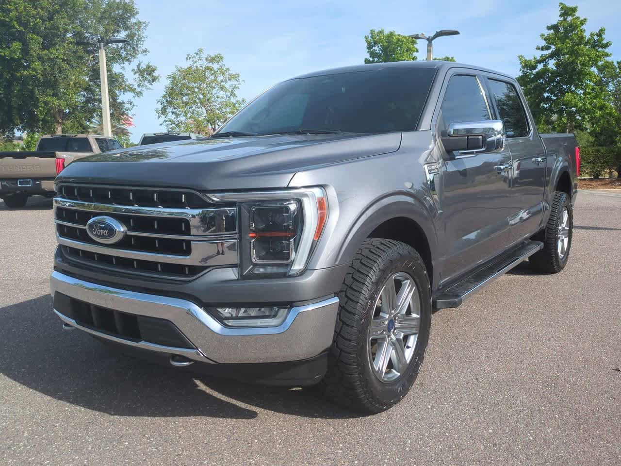 Used 2021 Ford F150 Lariat w/ Equipment Group 502A High AWD/4WD image 2