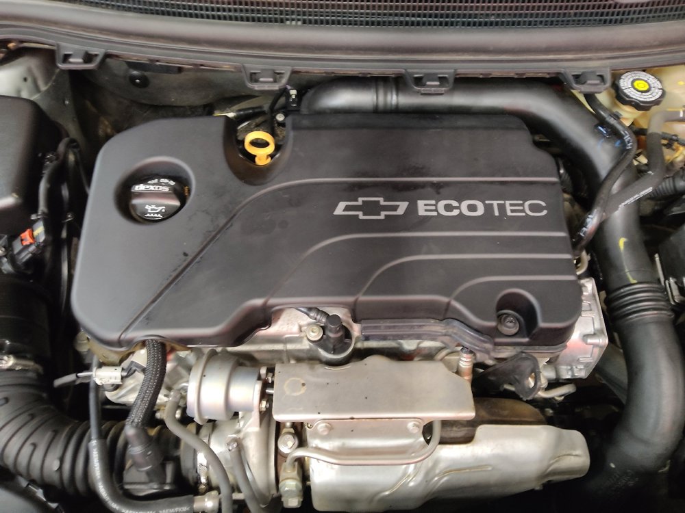 Used 2018 Chevrolet Cruze LS FWD image 30
