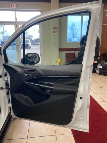 Used 2017 Ford Transit Connect XL FWD image 17