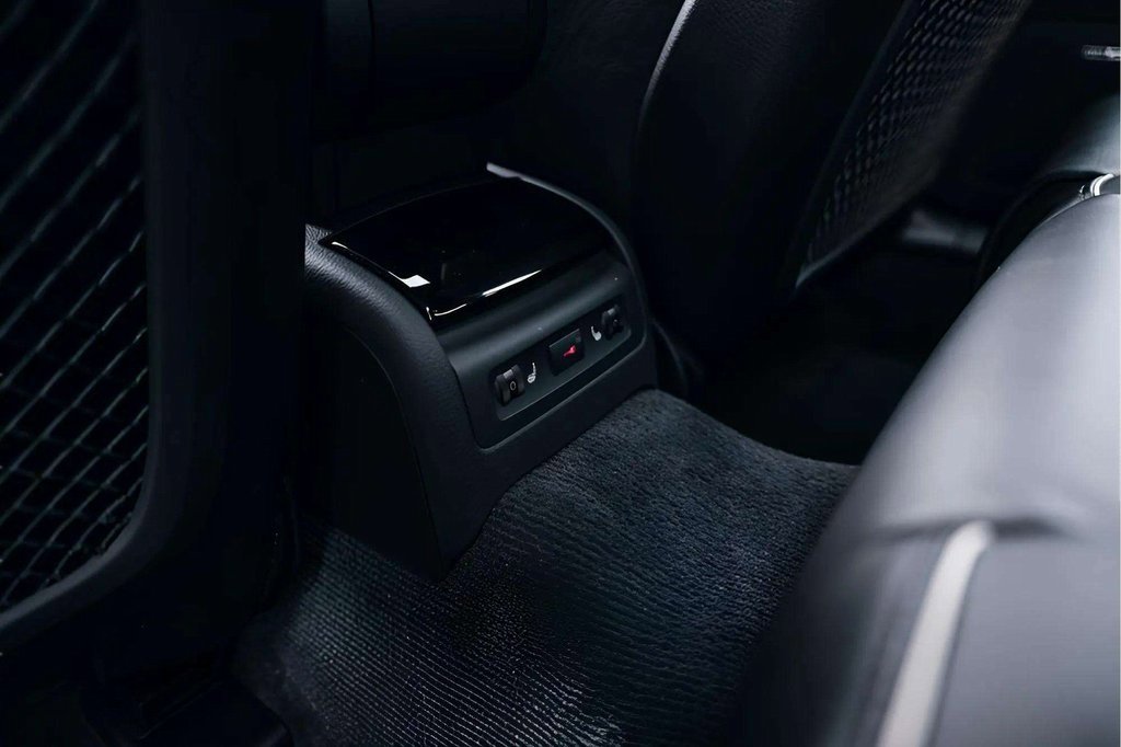 Used 2008 Audi RS 4 Sedan image 15