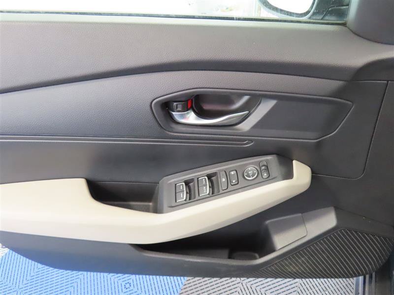 Used 2023 Honda Accord LX image 15